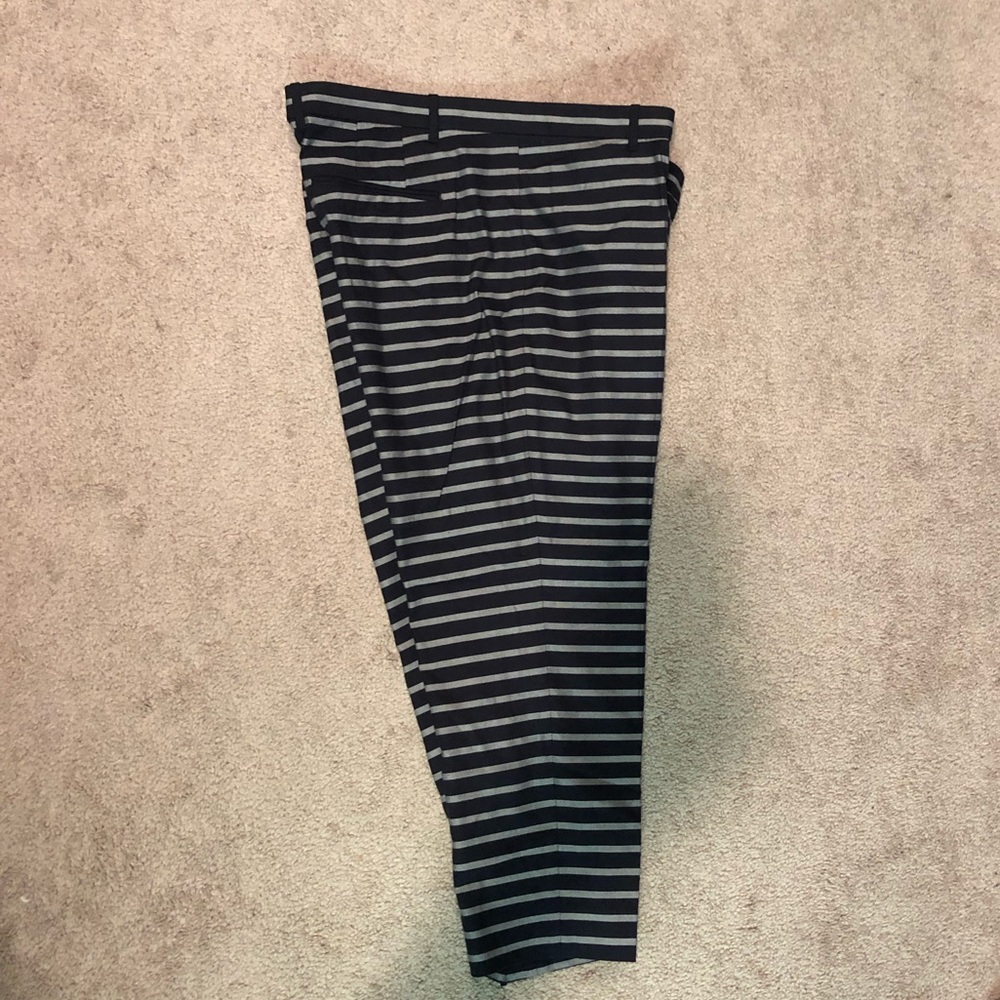 Slim Cropped Pants